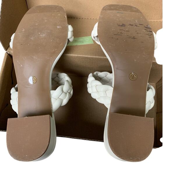 Dobolin Womens 7.5 White Braided Strap Short Chunky Heels Slip on Wedding Shoes - Picture 6 of 6